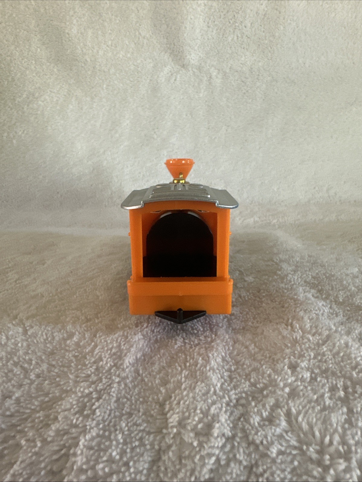 Steam Engine Strong Pull Back 6″ Die Cast & Plastic Stack Orange& Black in Color