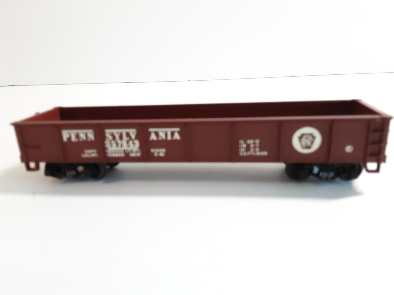 Vtg Lot Of 6 Box Cars, Tanker Cars, Flat Cars, Caboose See Description (1)