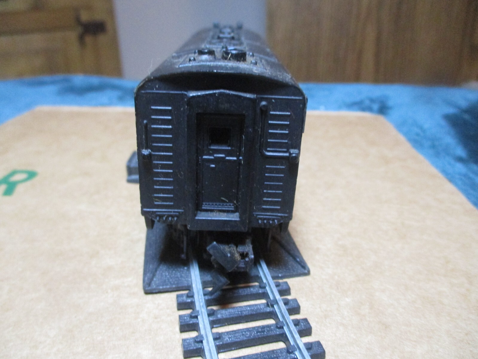 Unbranded Ho Scale 82 OP-5 B&O Baltimore & Ohio Diesel Locomotive Tested Read