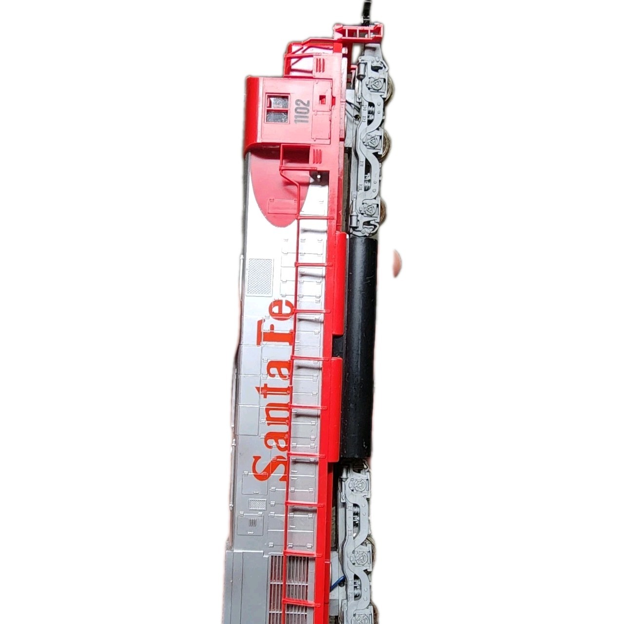 AHM Rivarossi Red/Silver Santa Fe Diesel Locomotive – HO Scale