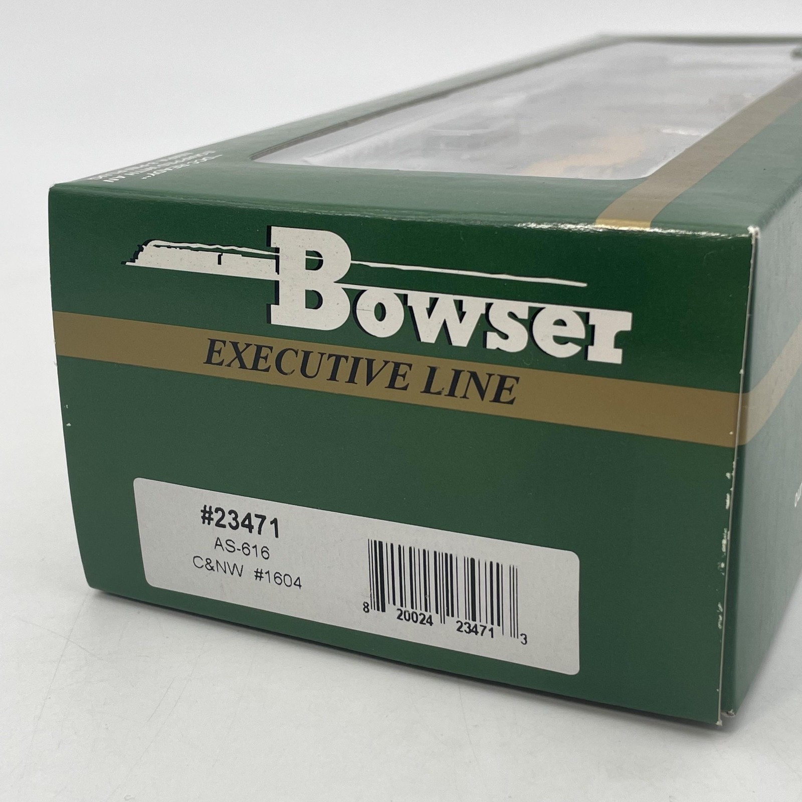 Bowser HO Scale Baldwin AS-616 Diesel Locomotive C&NW 1604 Yellow DC Model Train