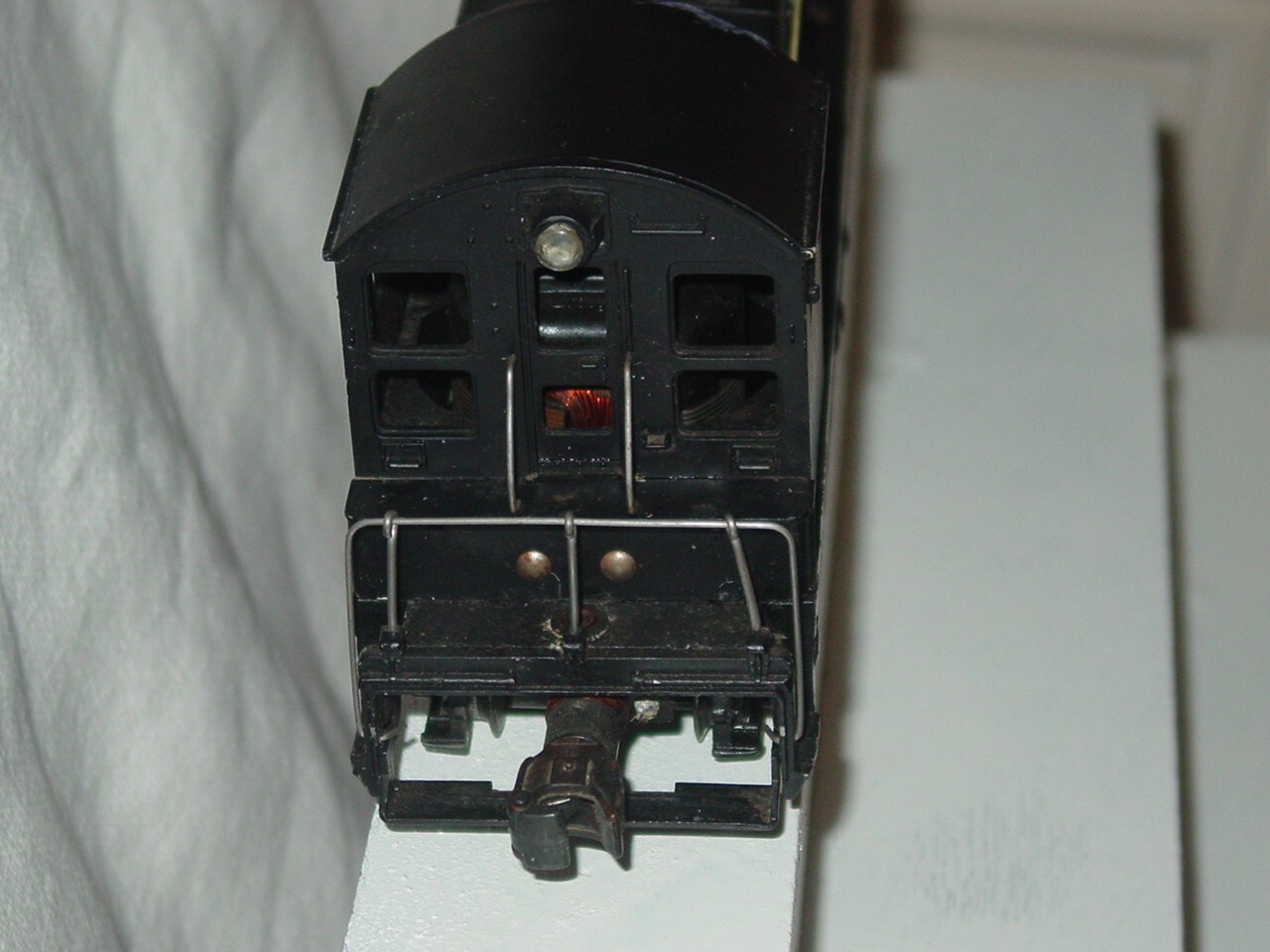 LIONEL POST-WAR 623 A.T. & S.F. DIESEL SWITCHER- BOX & Insert Runs Great