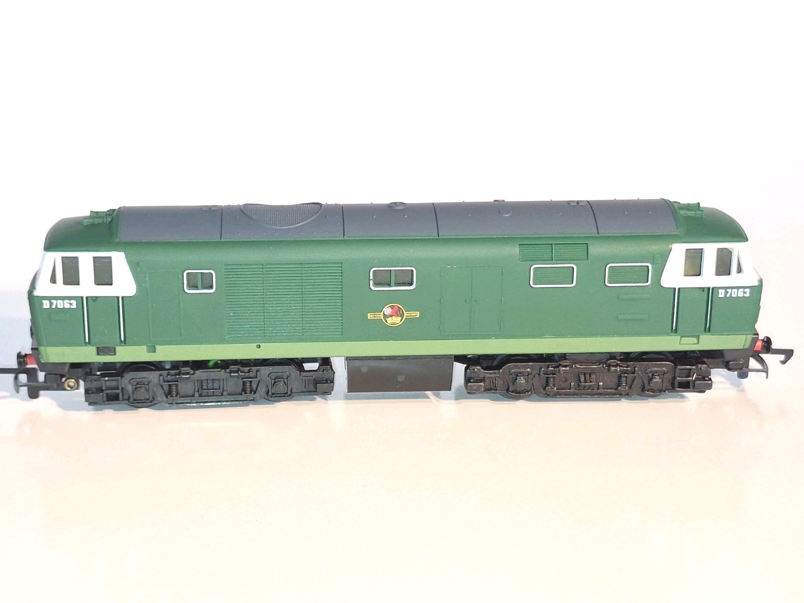 Hornby R074 BR Class 35 Hymek Diesel Loco. New Old Stock. Mint Cond. Boxed. OO