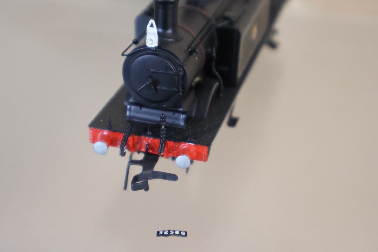 KIT BUILT BR Ex LBSC SR 0-6-2 CLASS E-4 TANK LOCOMOTIVE 32566 PORTESCAP om