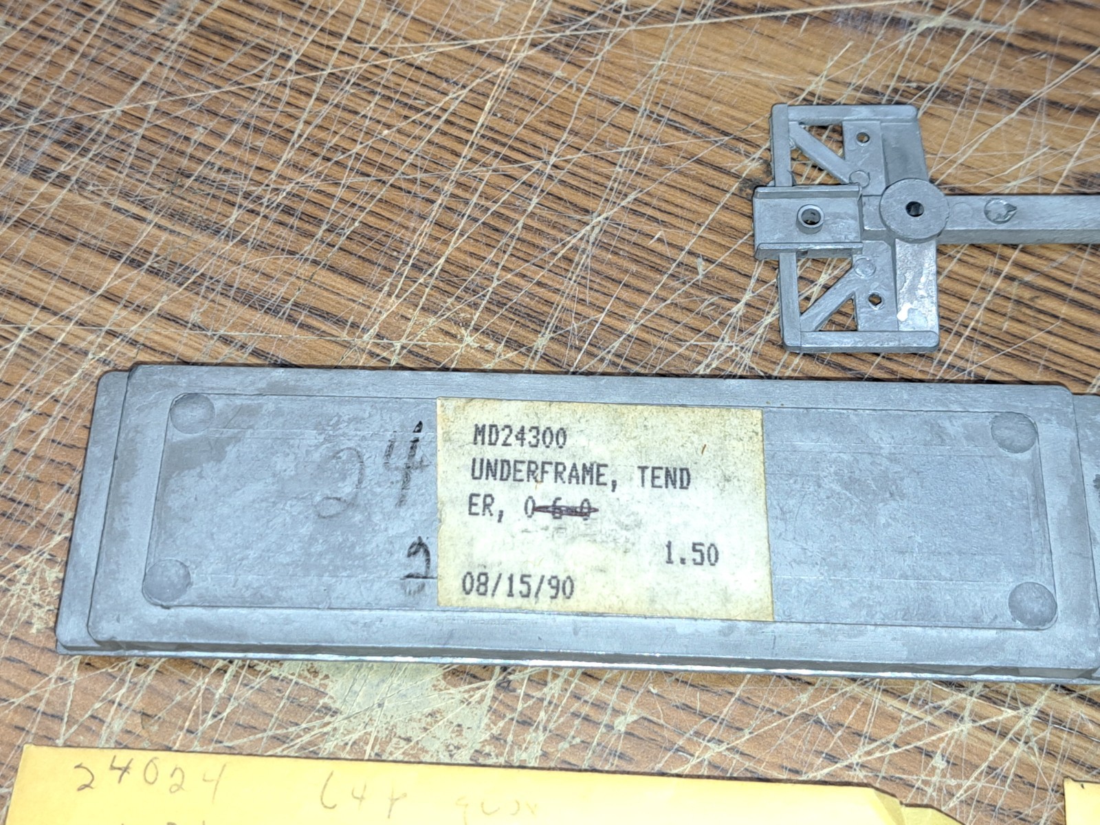 Roundhouse Ho Scale Locomotive 2-6-2 Praire Hardware & other misc. unknown parts