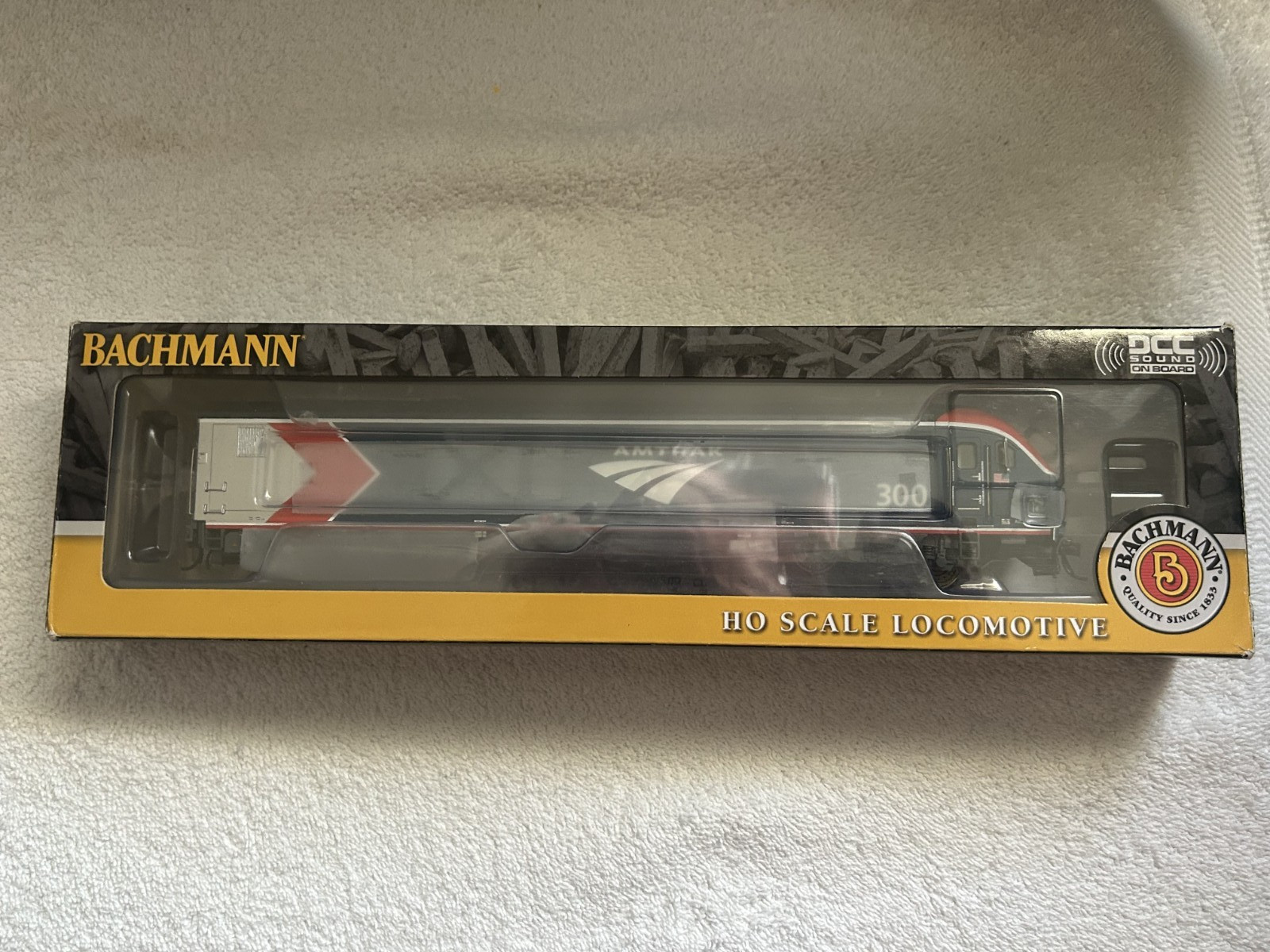 Bachmann HO 68301 Siemens ALC-42 Charger Amtrak Phase VI #300 DCC Sound TESTED