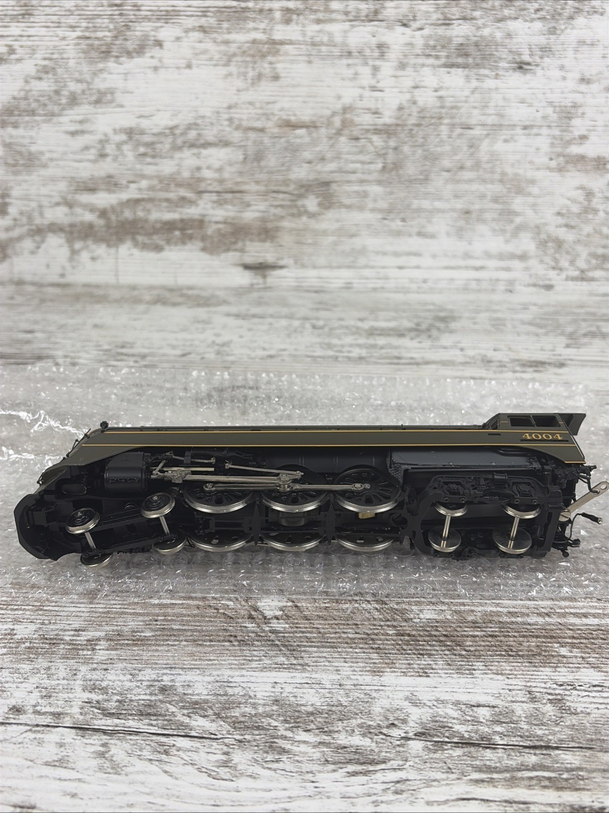 HO BRASS Challenger Imports 2271.1 C&NW 4-6-4 E-4 #4004 Oil Streamlined