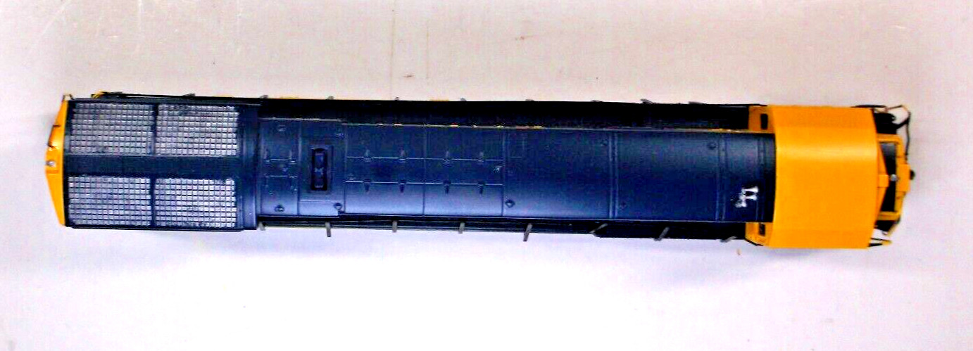 HO Atlas Santa Fe C30-7 diesel engine in original box (lot 529)
