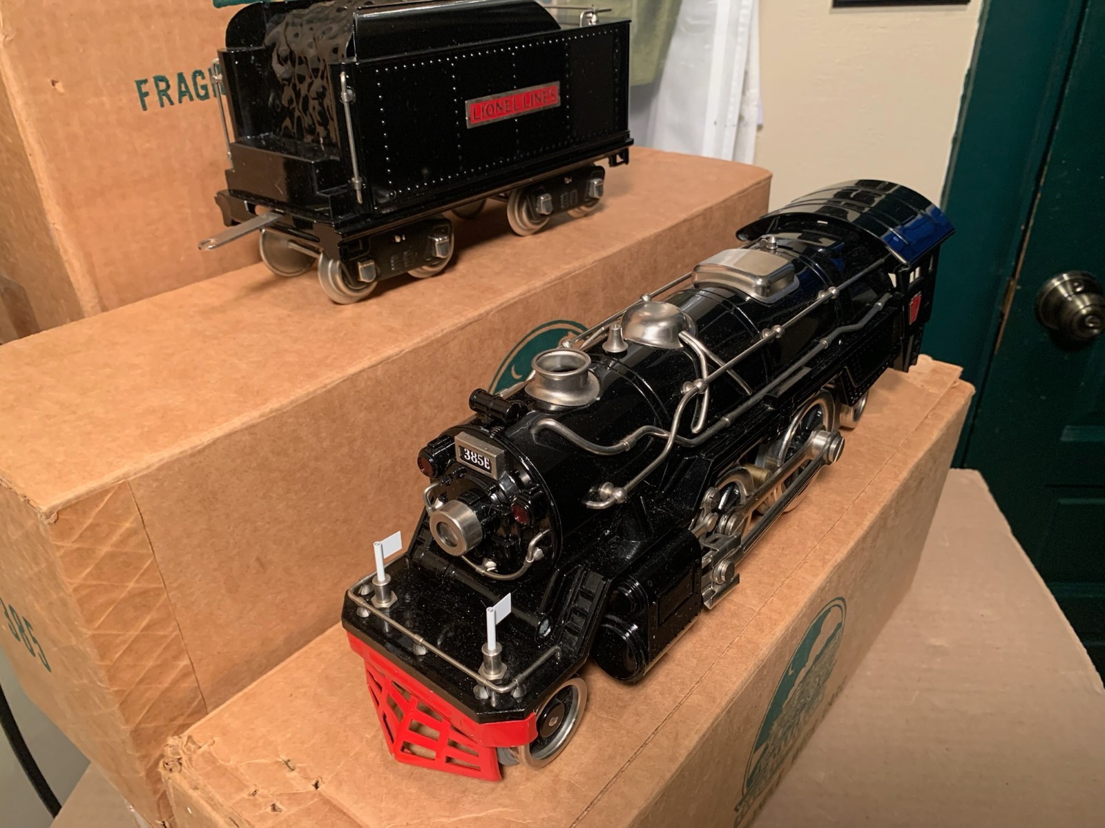 MTH Standard Gauge Lionel Lines 385 2-4-2 Steam Locomotive & Tender