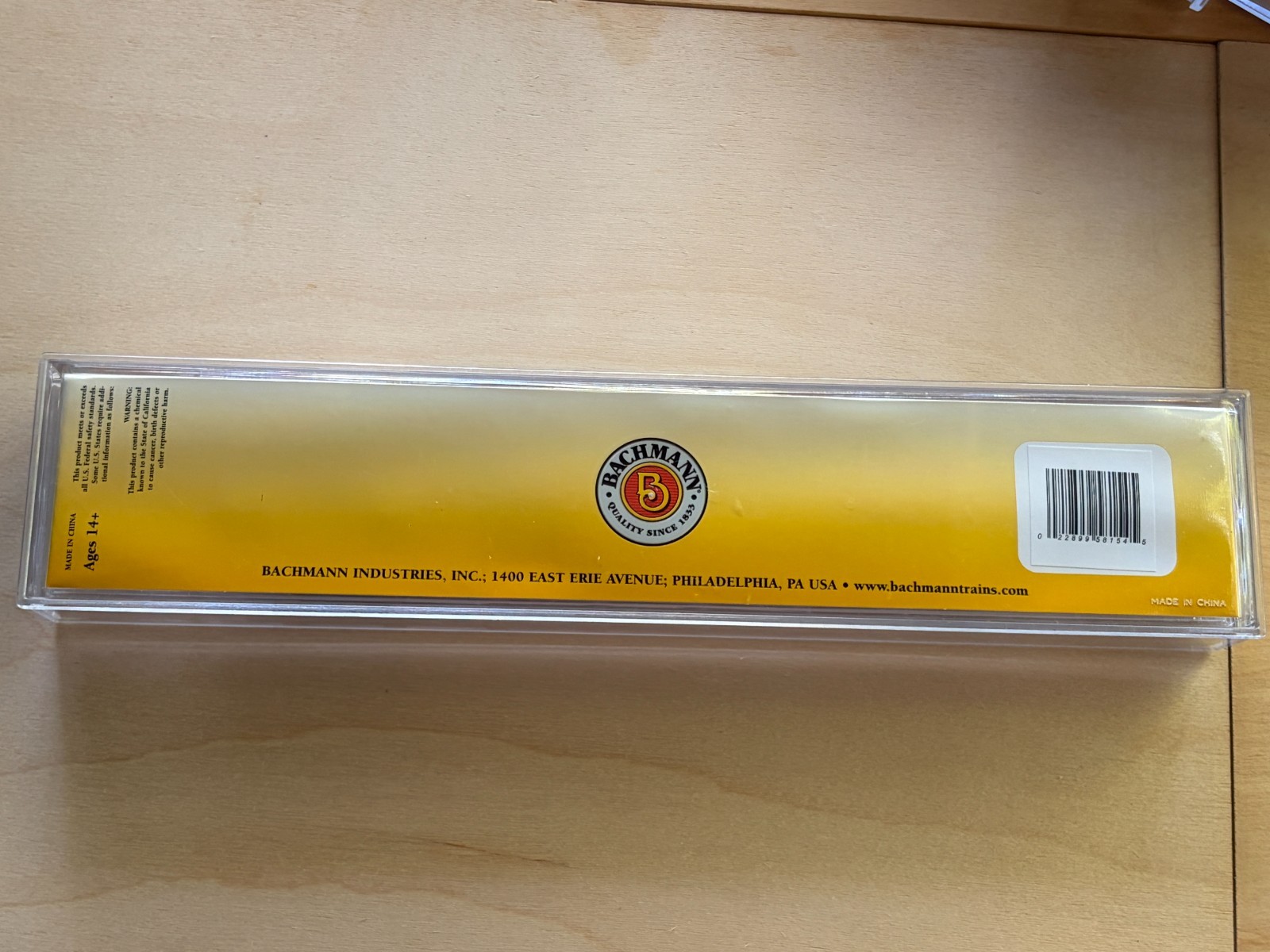 Bachman N Scale 58154 Great Northern Locomotive & Tender New in Box
