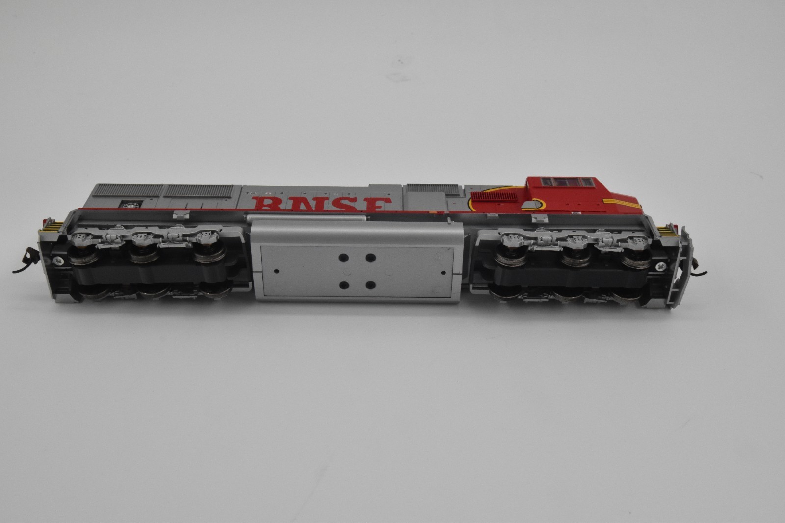 Athearn Genesis HO SD75M BNSF #G6135 Diesel With DCC Addon – Unbuilt Kit