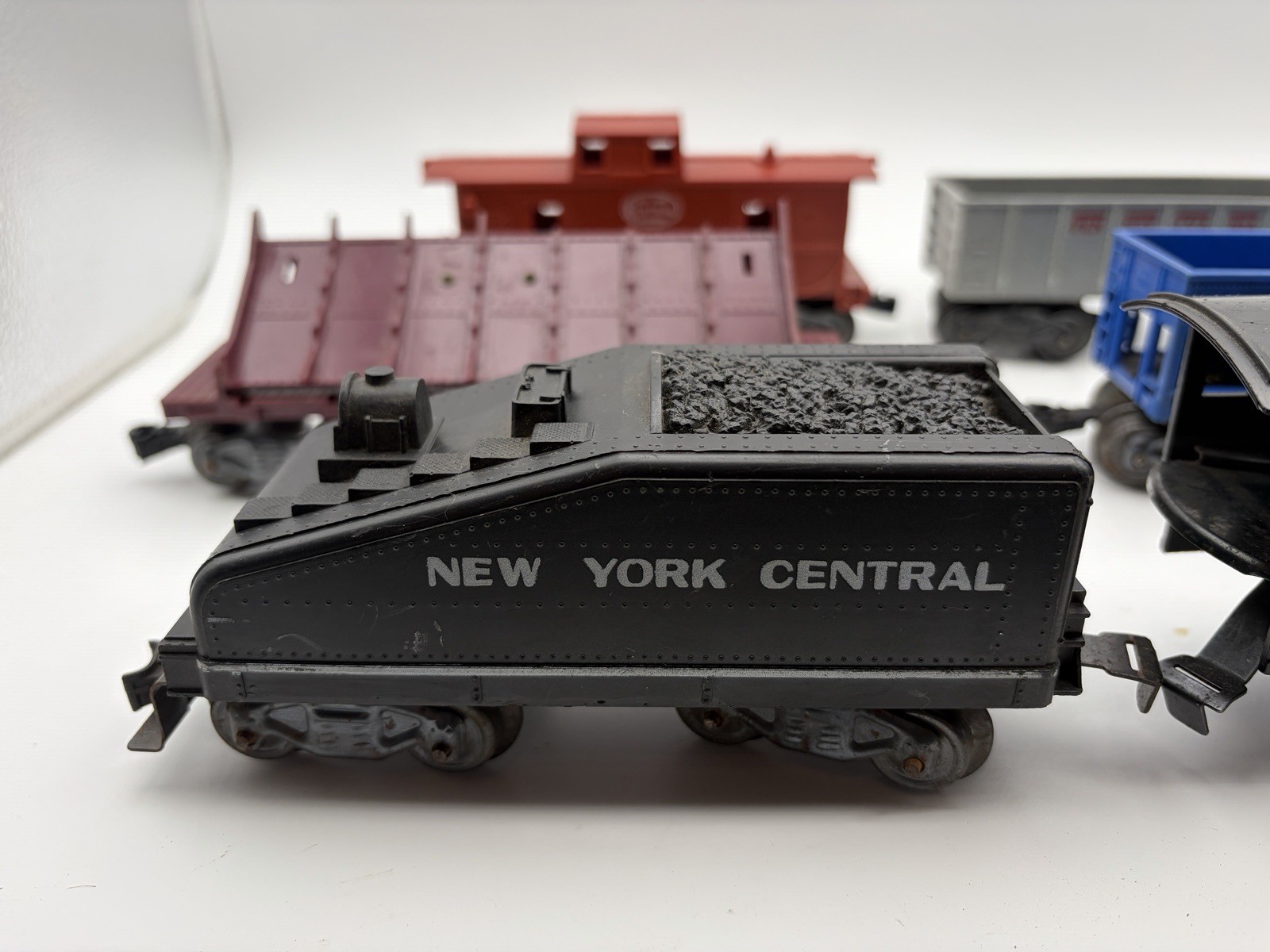 Vintage Marx 490 New York Central Train Set. With Transformer and Track. c Descr