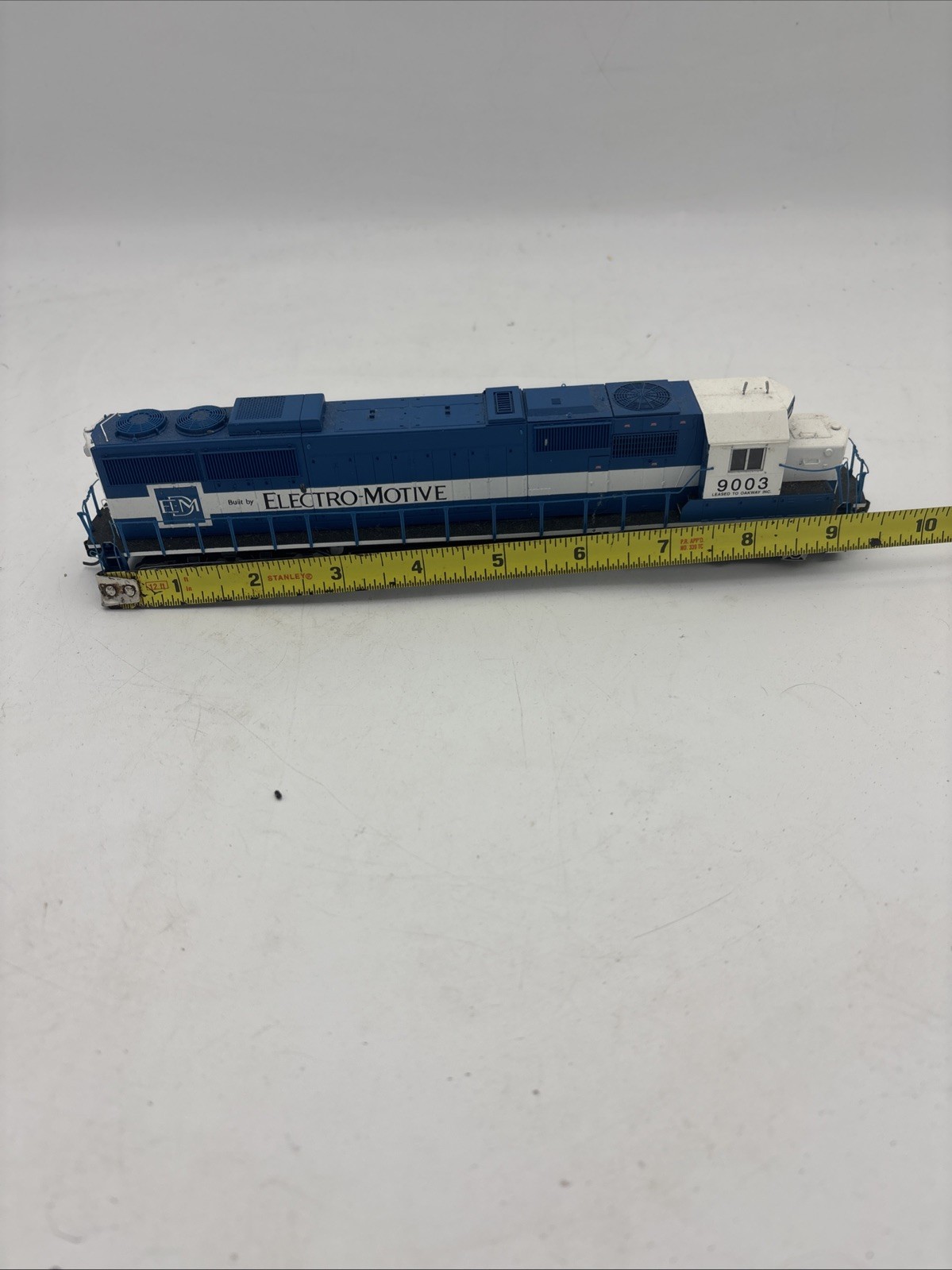 Lifelike Model HO Scale SD60 Diesel Engine Electro-Motive #9003
