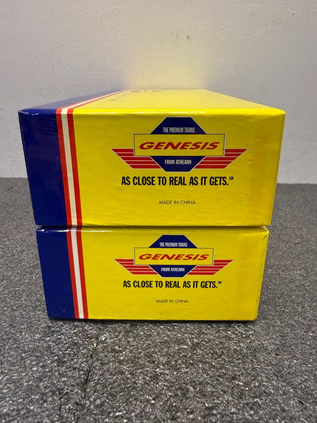 Athearn HO G1521 L & N EMD F7A/F7B Phase 1 Diesels 834 & 902 – DCC Ready
