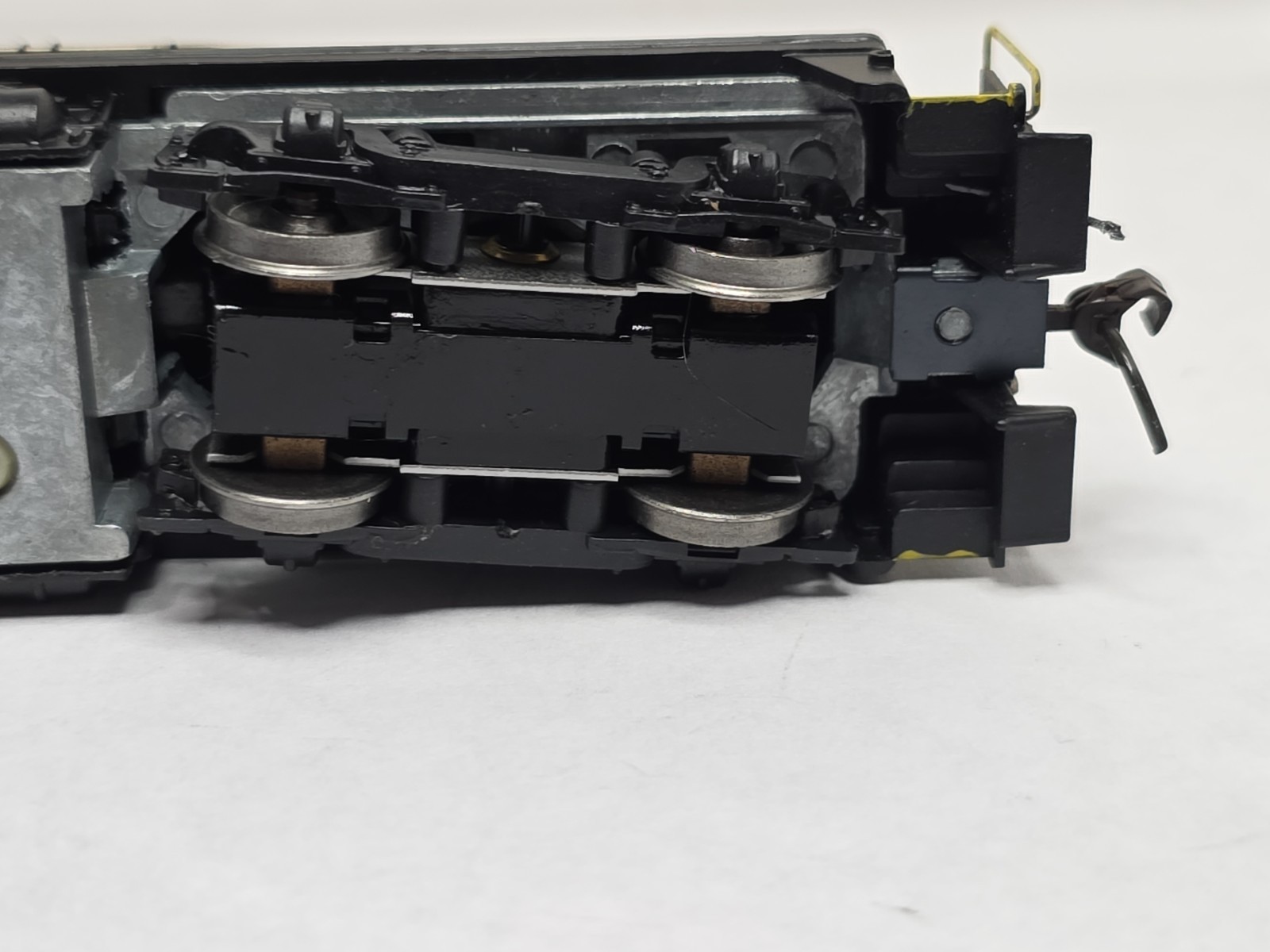 Athearn HO Scale Pennsylvania SW-1500 Calf Diesel Switcher PRR Runs Well