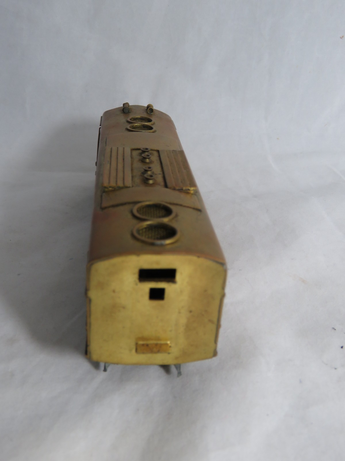 Tenshodo Brass HO Scale A&B Diesel (A) Untested (B) Missing Trucks and Wheels