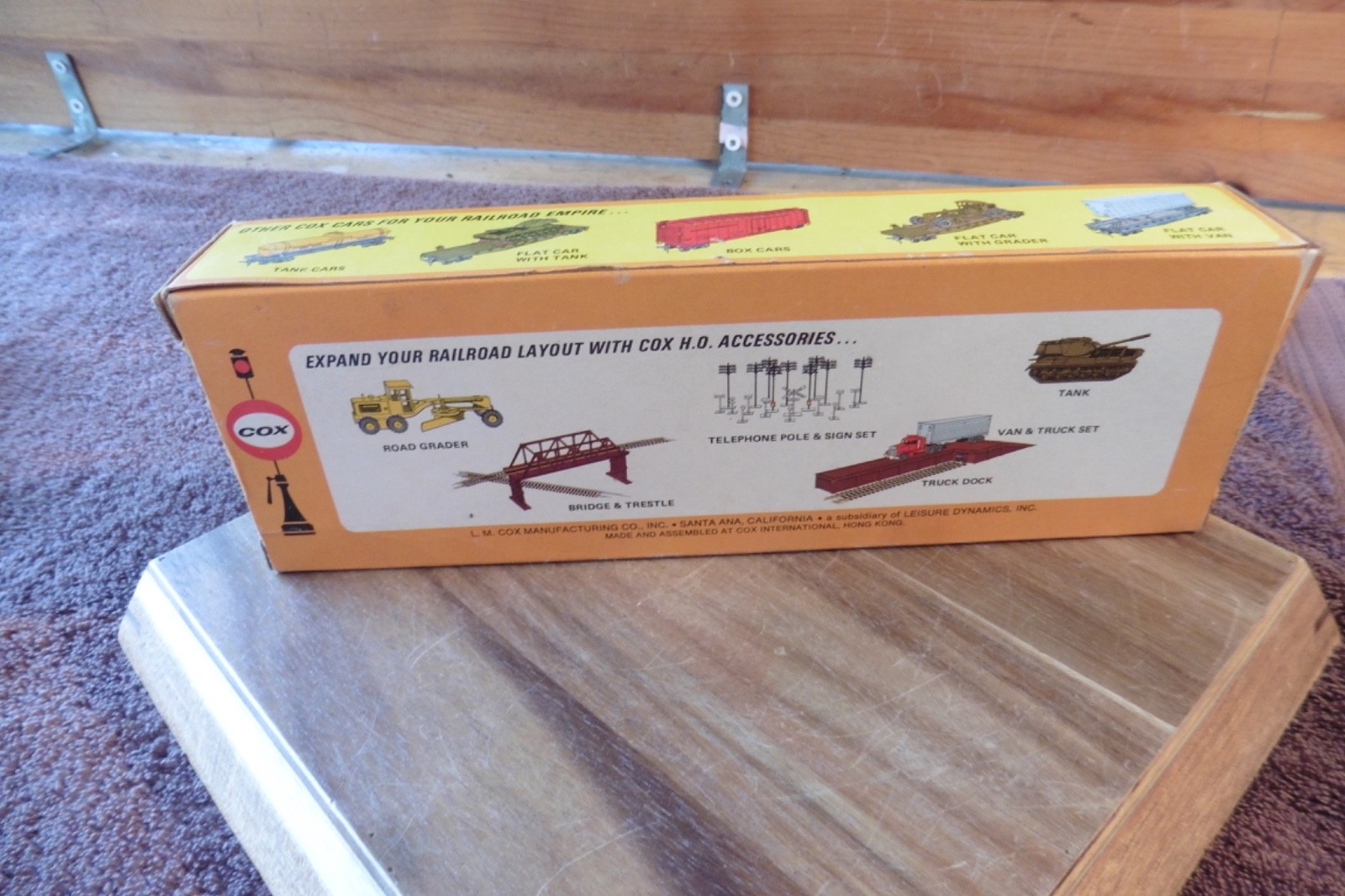 Vintage Cox HO Scale US Army F3 Diesel Locomotive 6111-6