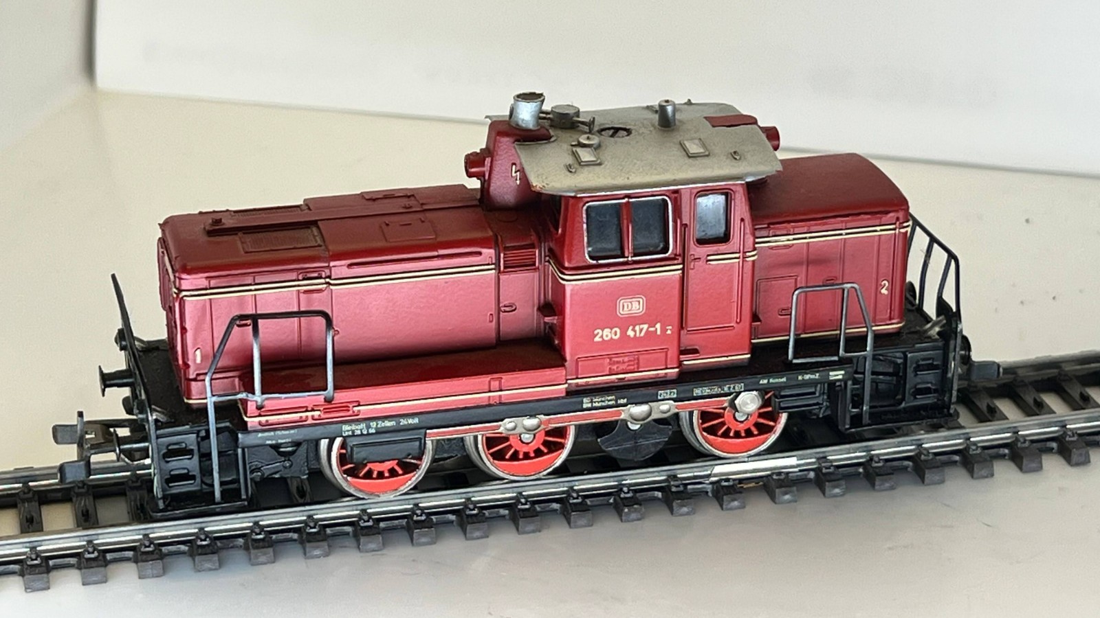 Märklin HO Diesel Switcher 3065 Analog V-60, VG Condition w. Box, 1973 vintage