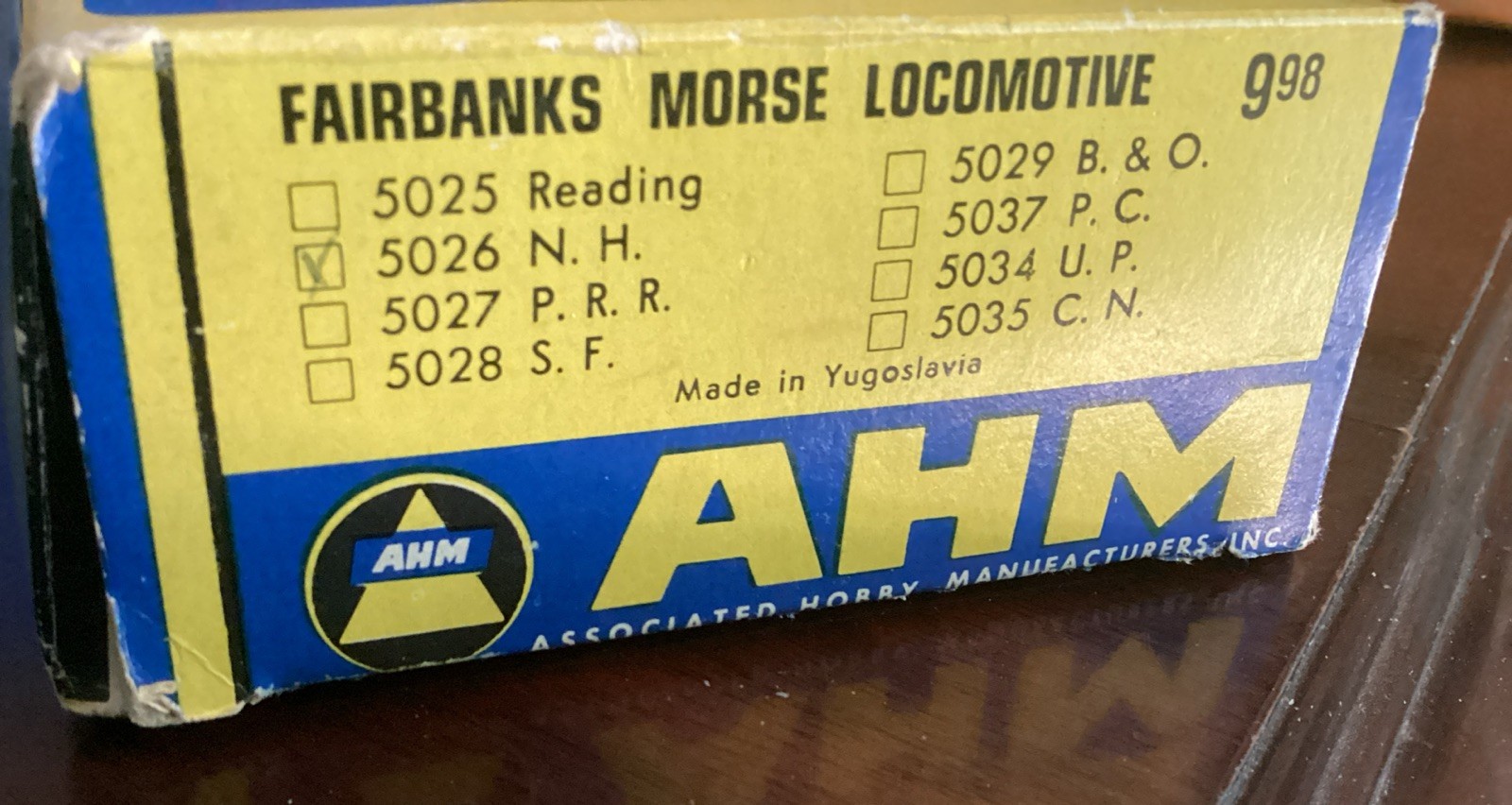 AHM TEMPO HO 370 NEW HAVEN FAIRBANKS-MORSE C-LINER DIESEL LOCOMOTIVE Dummy
