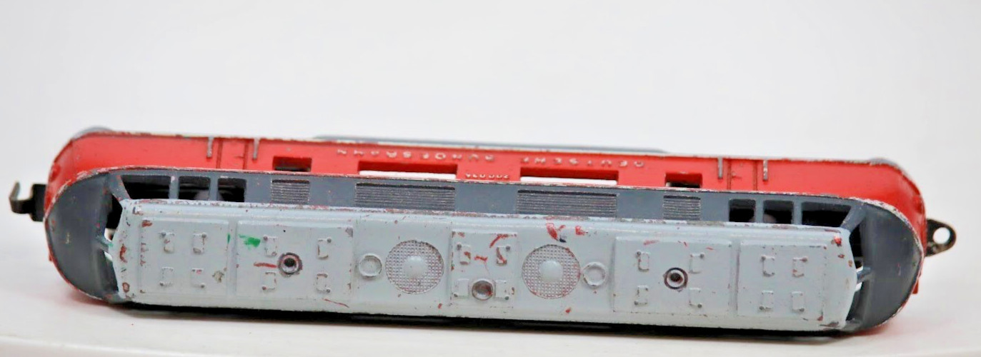 N Scale Dummy Deutsche Bundesbahn V200035 Diesel Locomotive