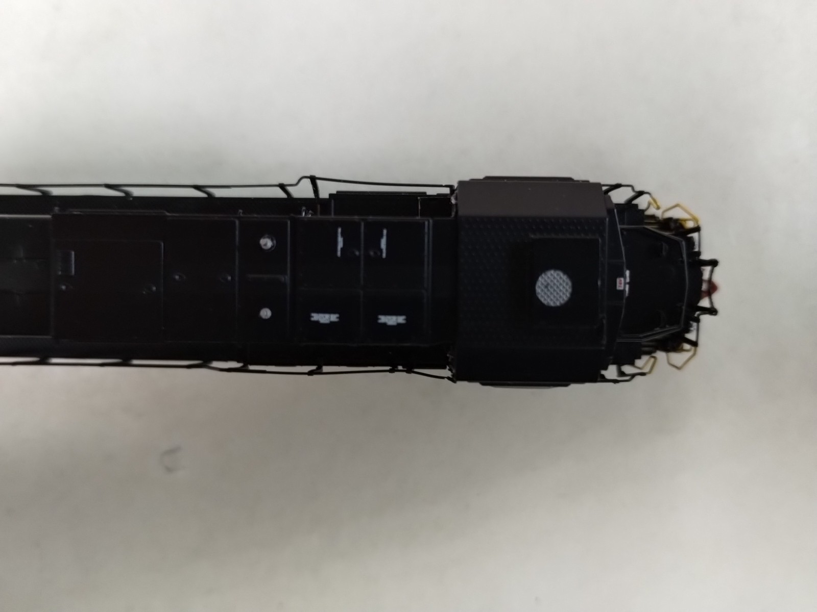 ScaleTrains Rivet Counter N Scale GE C40-9, Norfolk Southern #8840 DCC & Sound