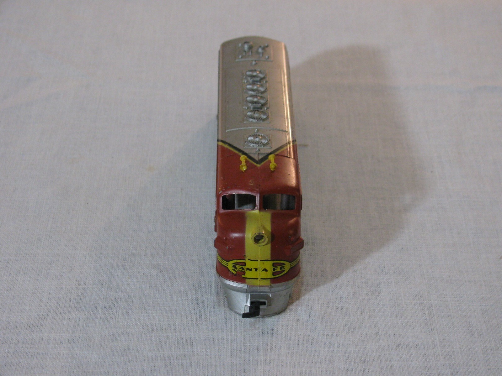 Vtg HO Scale Diesel Locomotive Shell ONLY, Santa Fe #4015, Unbranded rr