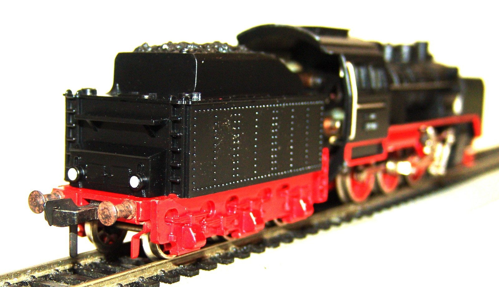 FLEISCHMANN DC HO 1350 24 001 STEAM LOCOMOTIVE (L15)