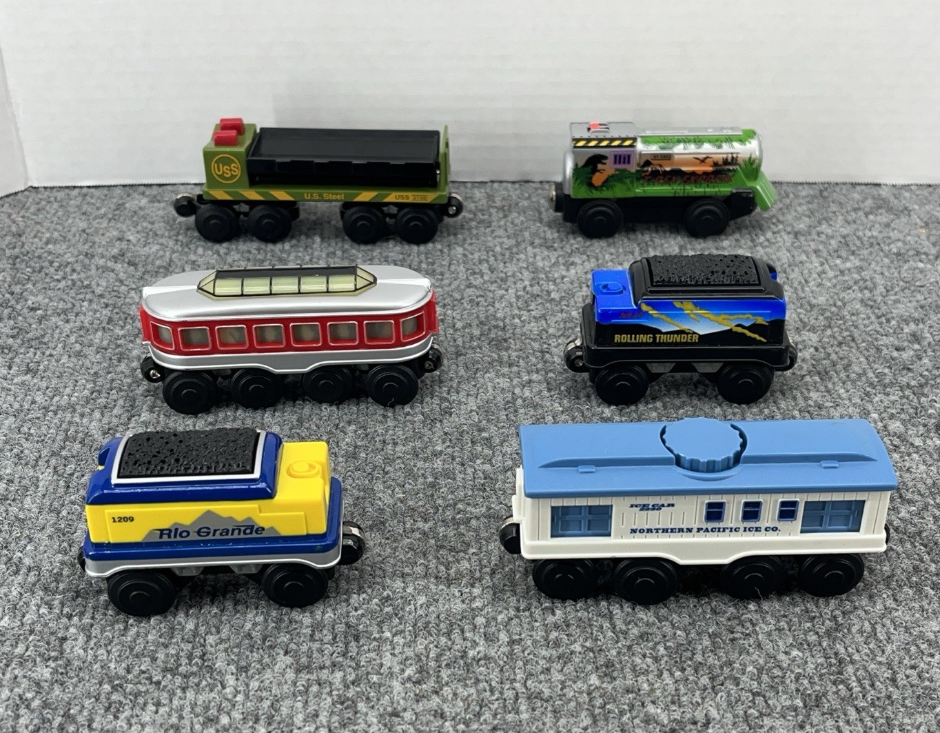Lionel Toy Trains Lot Magnetic Vintage Dome Engine Rio Grande Northern Pacific