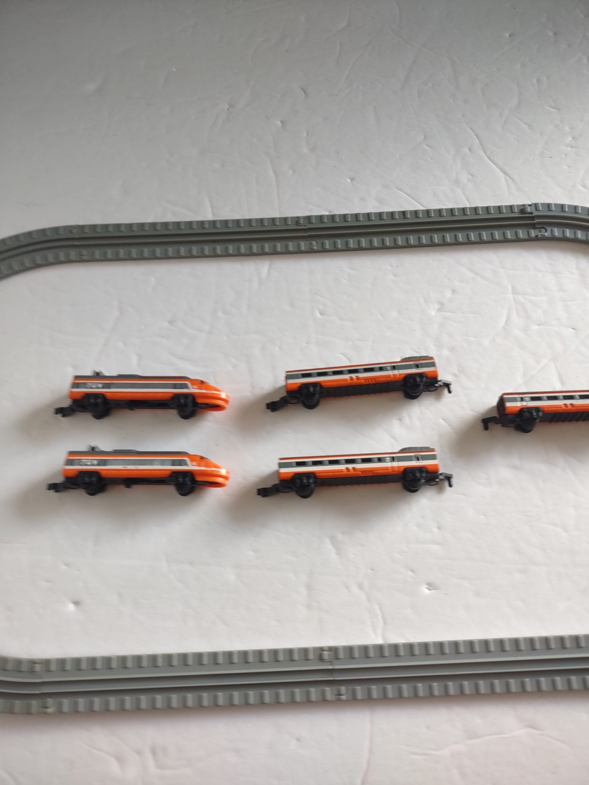 MICRO MACHINES MINIATURE 5 CAR TGV HIGH SPEED BULLET TRAIN PASSENGER ENGINE 1989