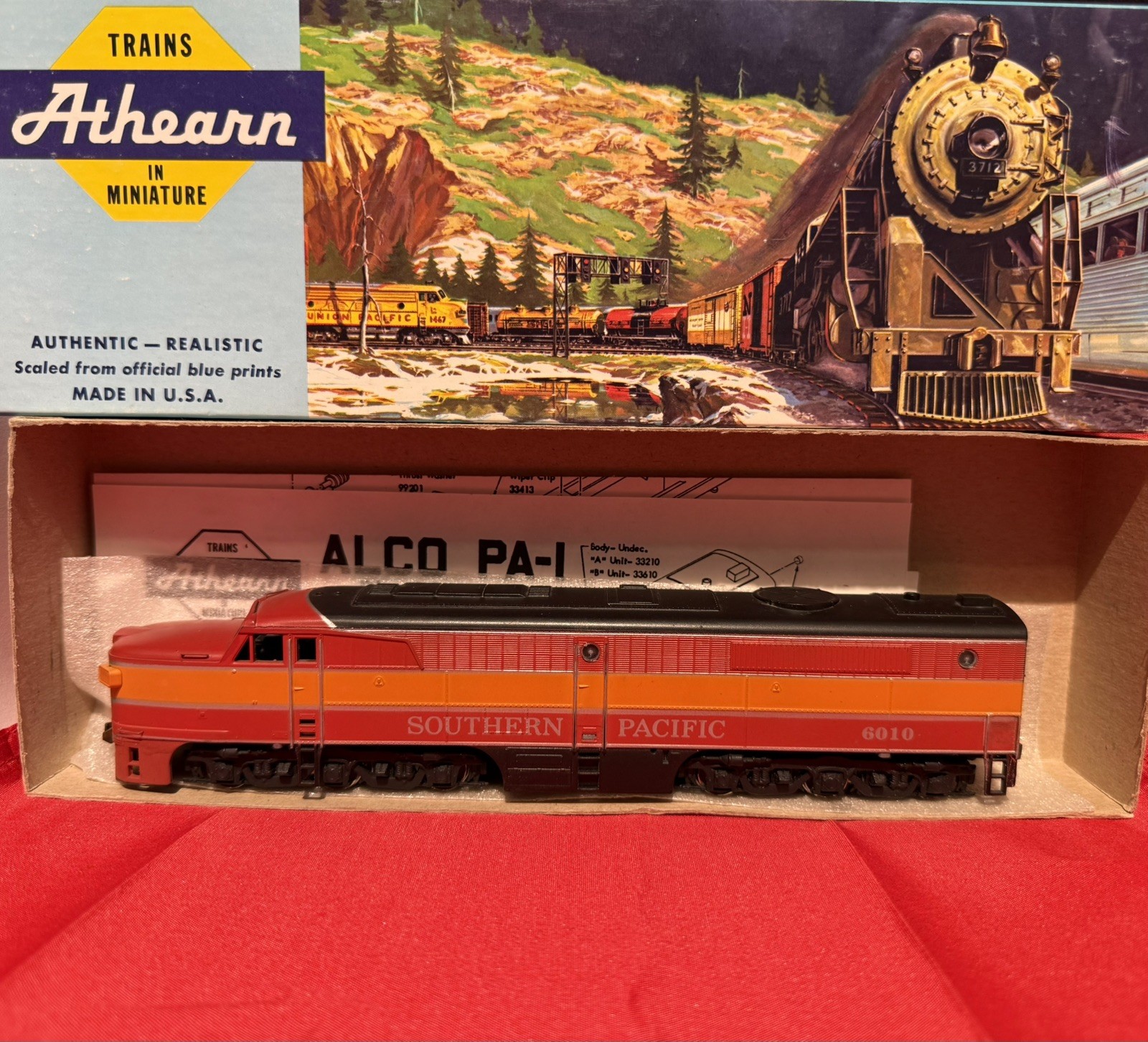 HO Athearn Southern Pacific 6010 Diesel Runs Great w/ Box Read