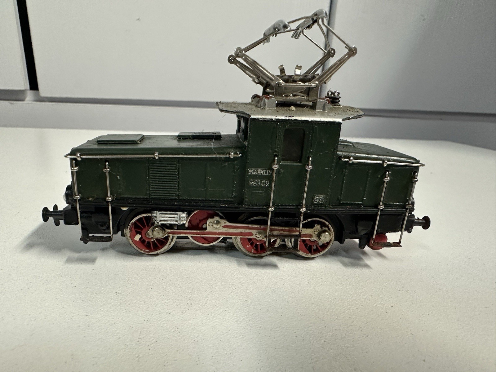 Marklin CE800, 3001. 0-6-0 Electric Loco.3 rail AC analogue. Good Cond.HO scale