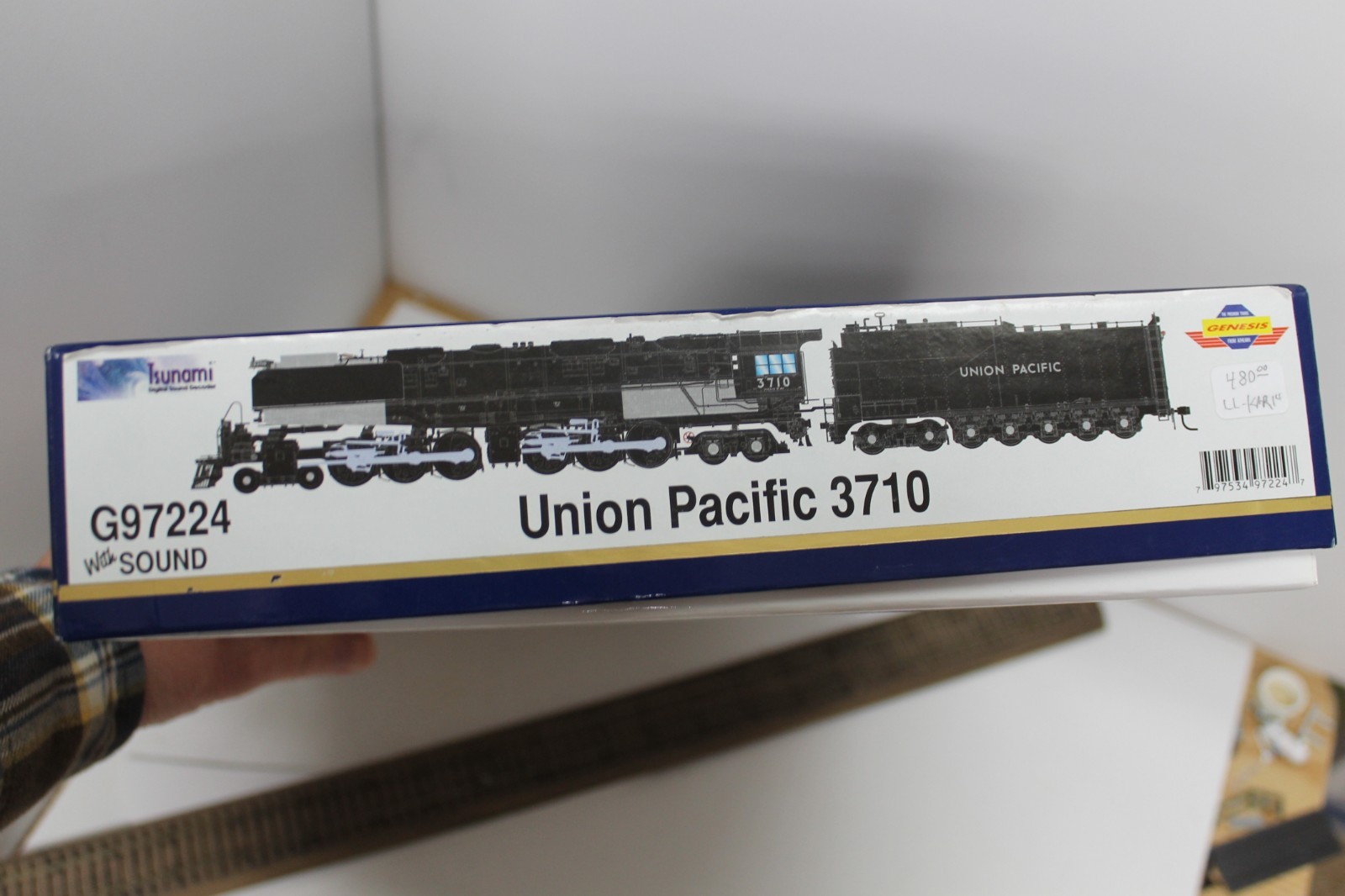 Athearn Genesis 97224 HO Scale 4-6-6-4 Challenger UP 3710 w/Sound Union Pacific