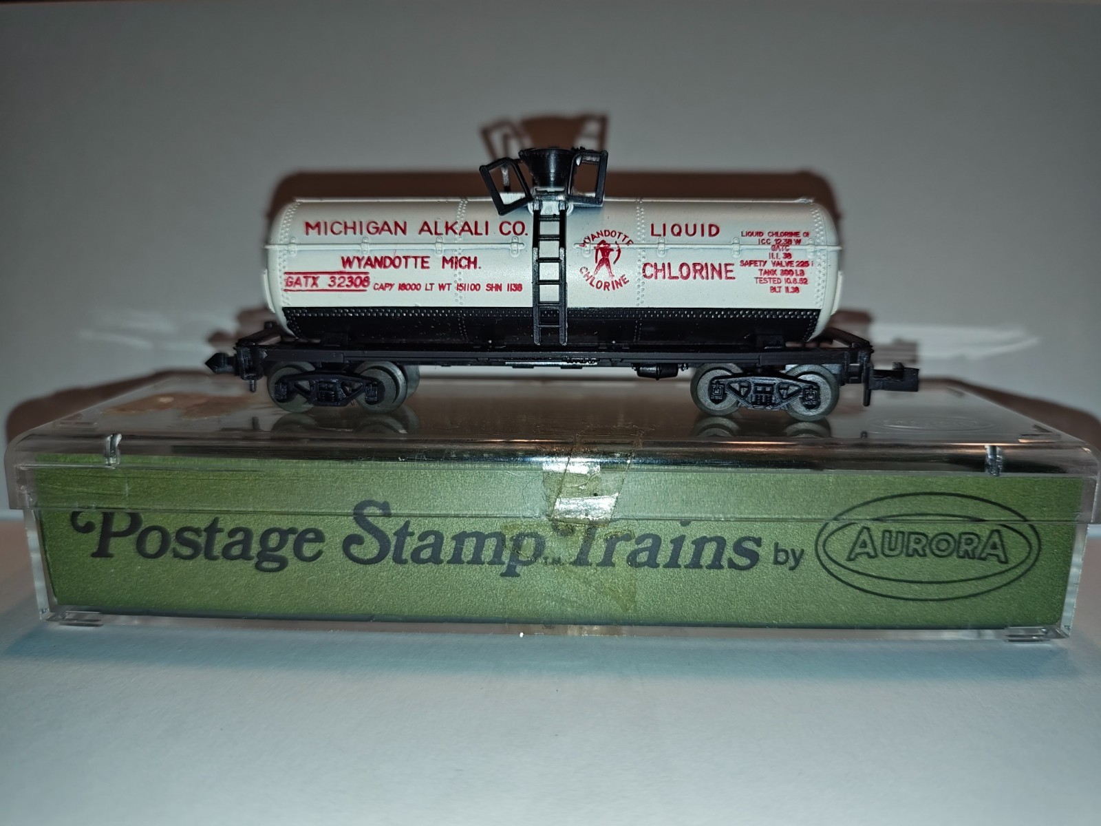 N Scale Postage Stamp Michigan Alkali Co. Wyandotte Chlorine Tank Car