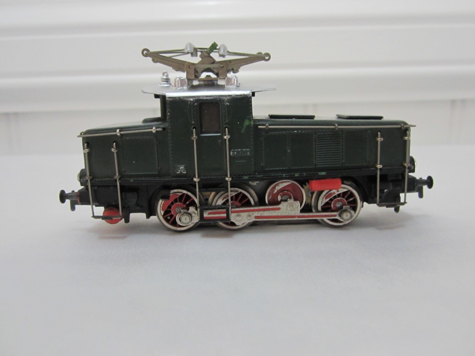 Marklin 3001 HO DB BR 63 Electric Locomotive Green 3 Rail (Analogue) Green
