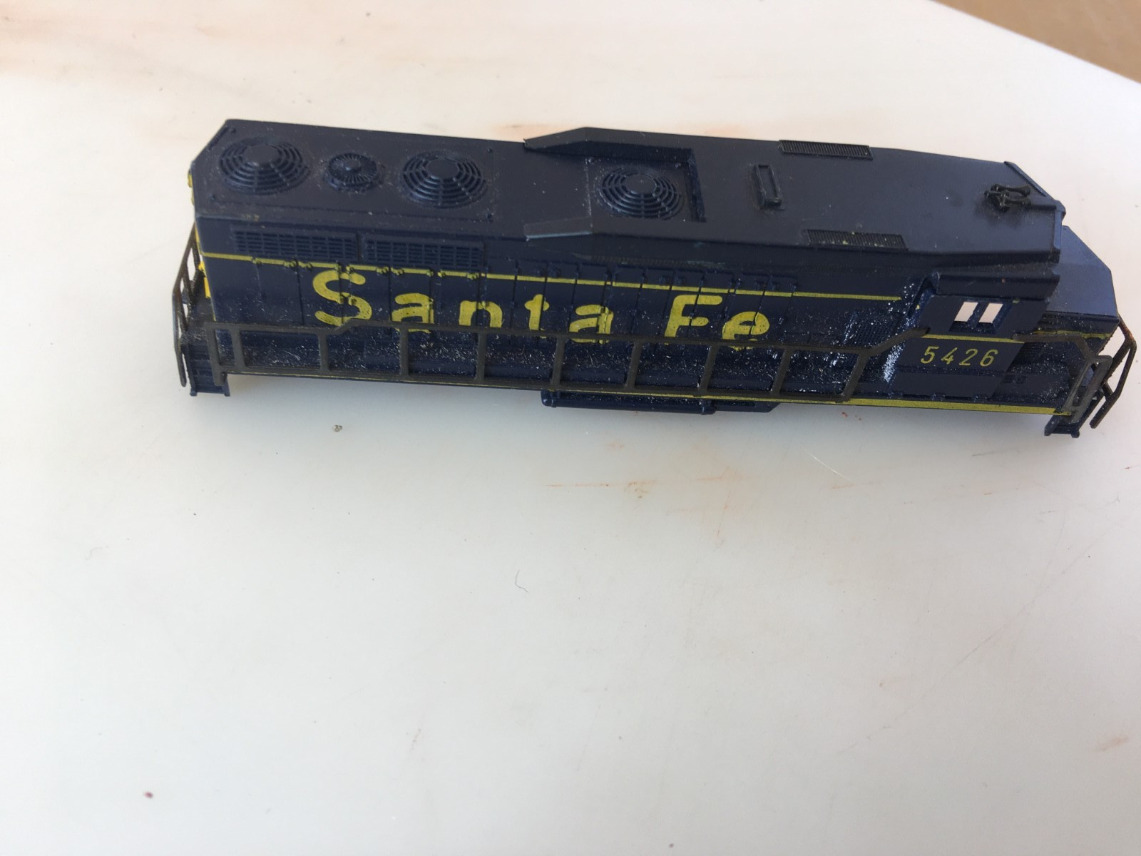 Santa Fe Diesel Locomotive 5426 Shell Only See Notes N Scale Trains