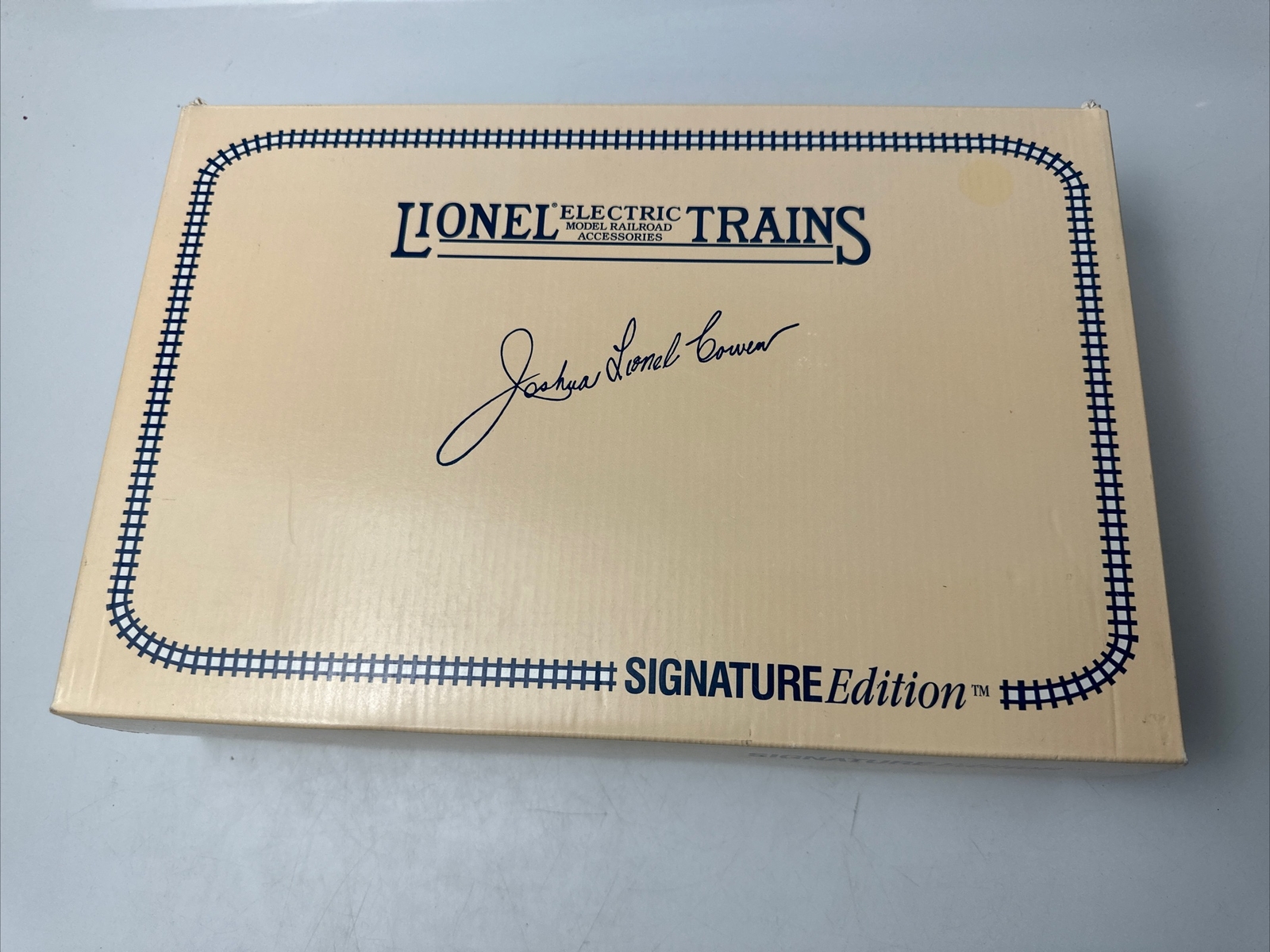 EASTWOOD ERTL LIONEL TRAINS JOSHUA LIONEL COWEN SIGNATURE EDITION #3 TRUCK SET