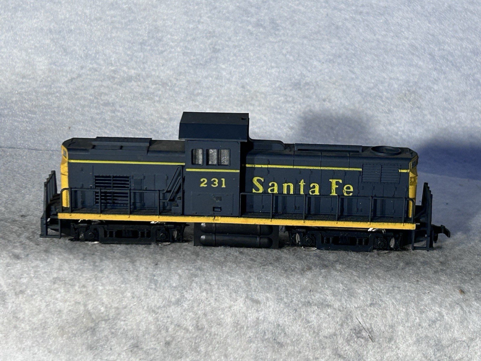 Cool MEHANO Santa Fe RR Alco C-415 HO (Ex Box)