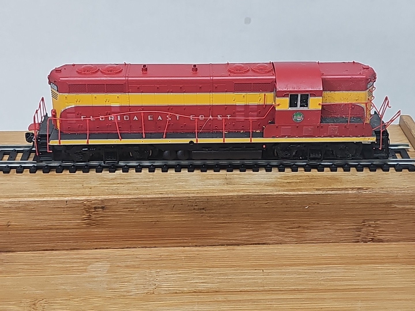 EMD GP7 Phase 2 FEC Florida East Coast #608.