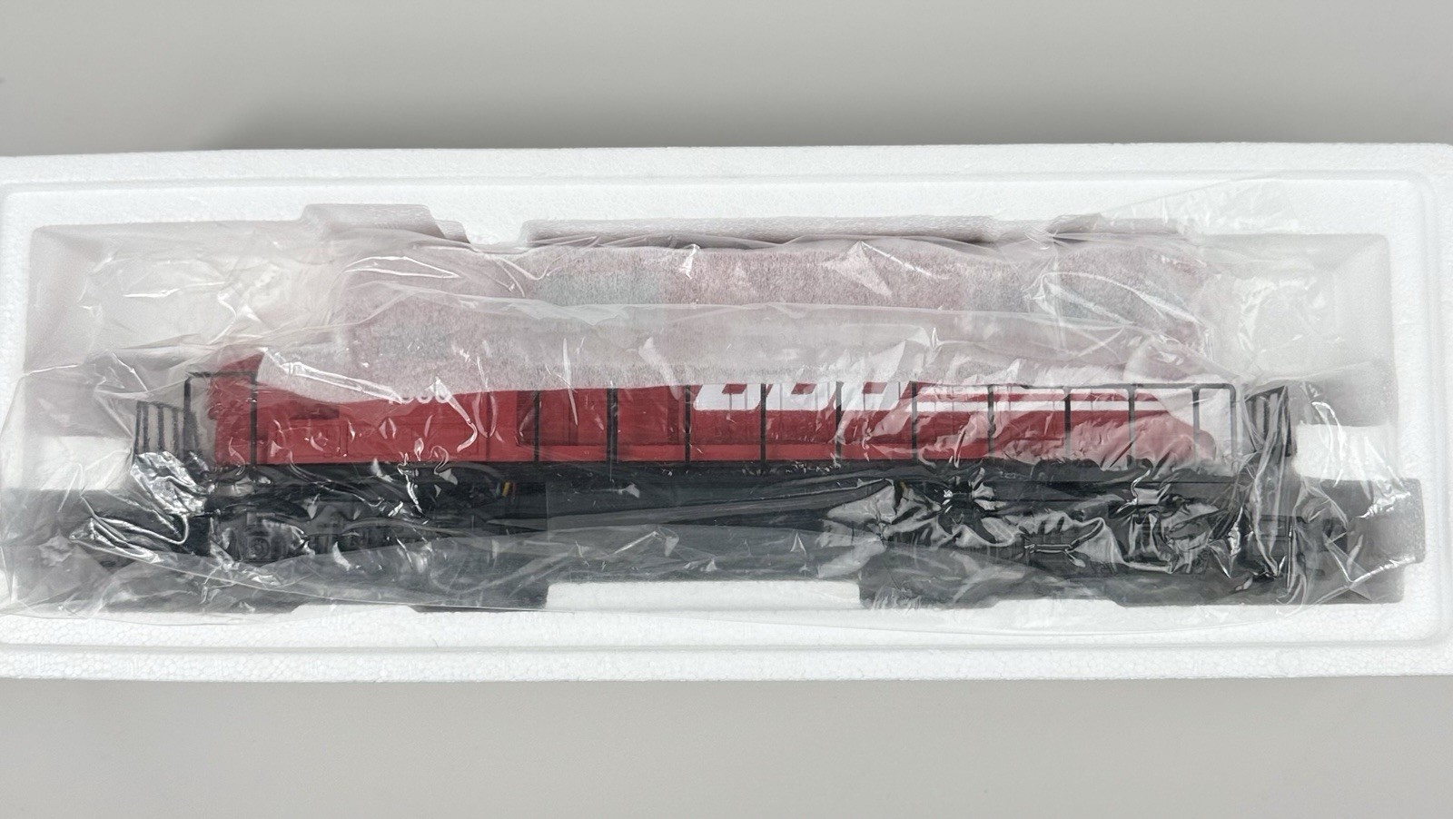 Lionel O Gauge SOO Line Special GP-38-2 Diesel Locomotive Freight Set Brand New!