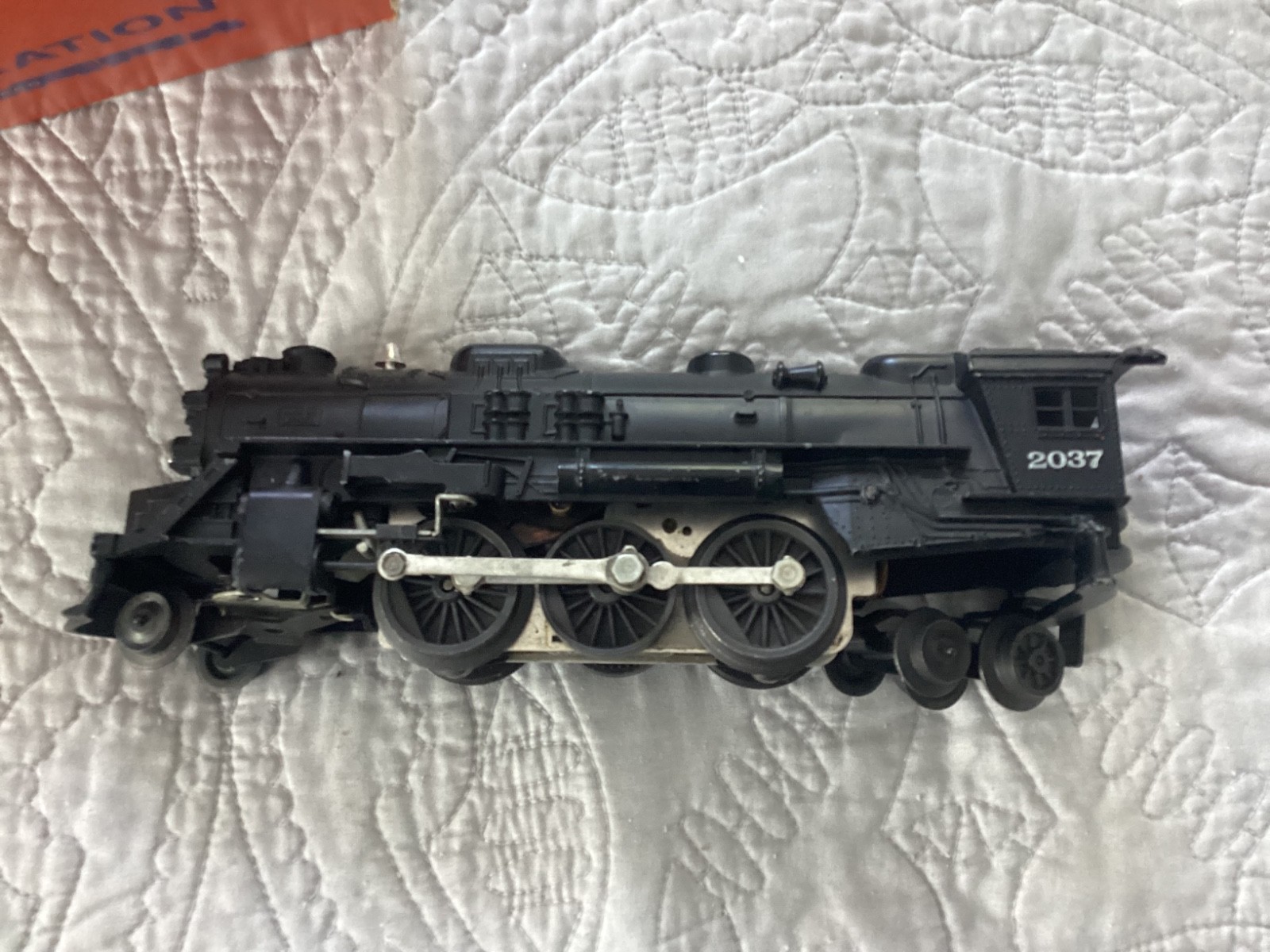 Very Nice Postwar Lionel 2037 Steam Engine from Late 1950s or Early 1960s in OB