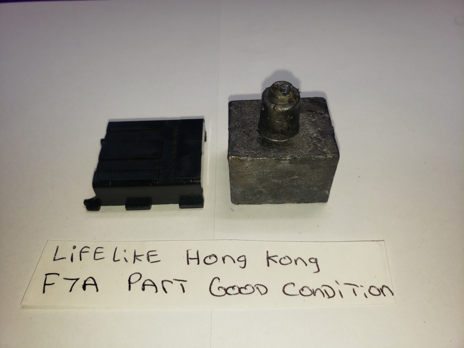 WEIGHT AND AIRTANKS FOR 1974 LIFELIKE HO BALTIMORE AND OHIO F7 A B&O 82 OP-5