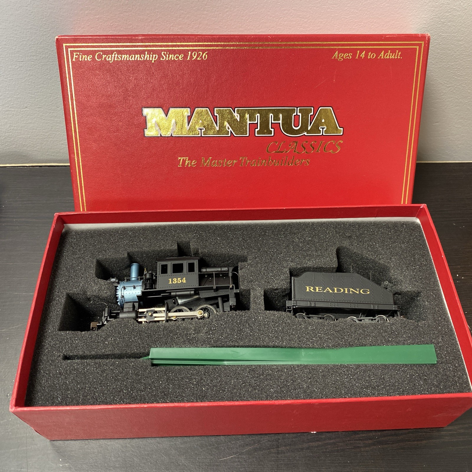 Mantua Classics HO Reading 0-6-0 Goat Switcher w/ Tender B7 & B8A 389001 #1345