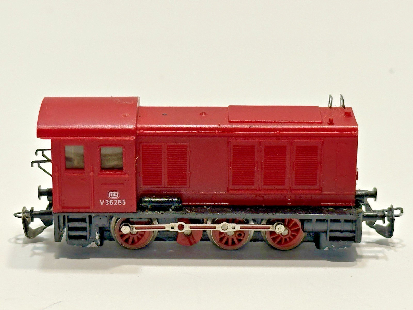 TT – BTTB V36 diesel loko, 1:120, excellent cond., superfast (KIP09)