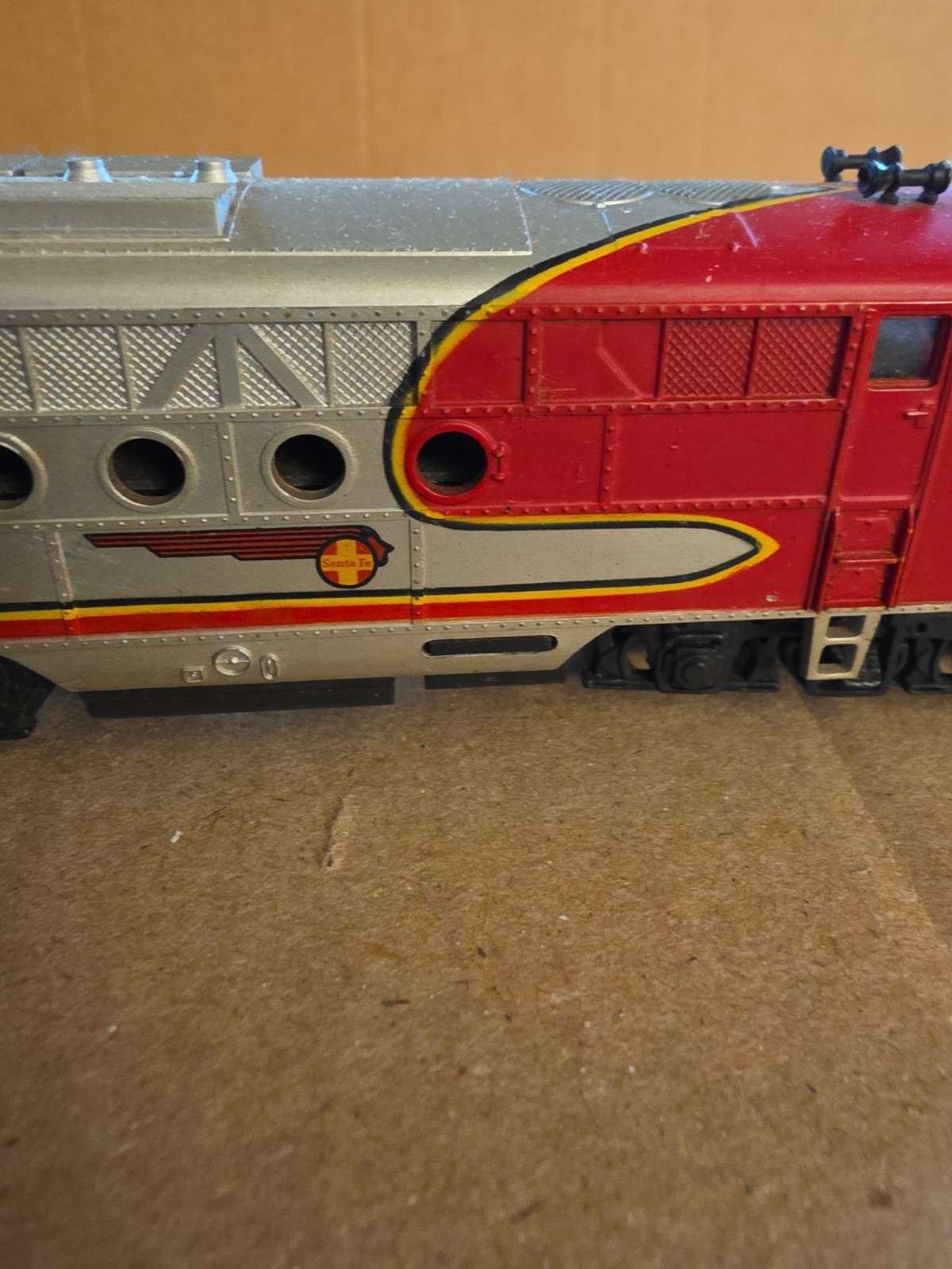 Bachman Locomotive Santa Fe Red War Bonnet