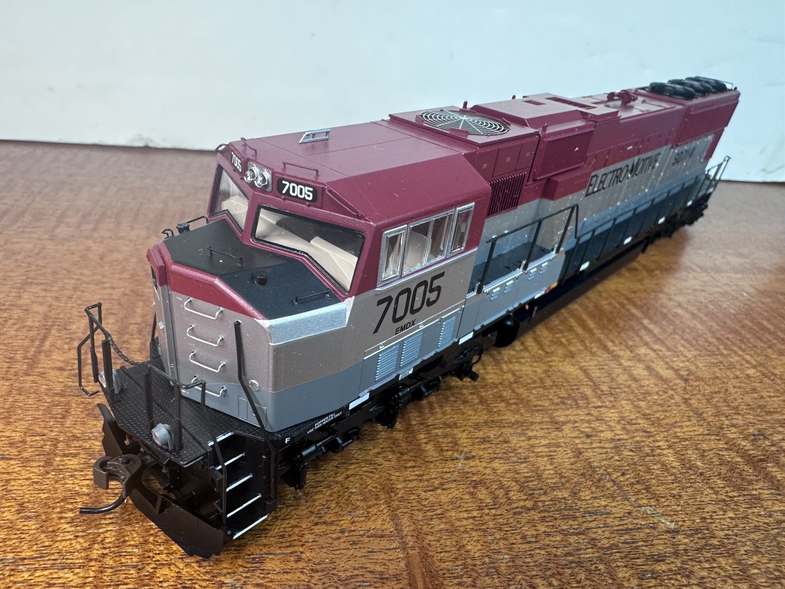 HO Scale G6181 Athearn Genesis EMD Leasing #2 SD70M Locomotive