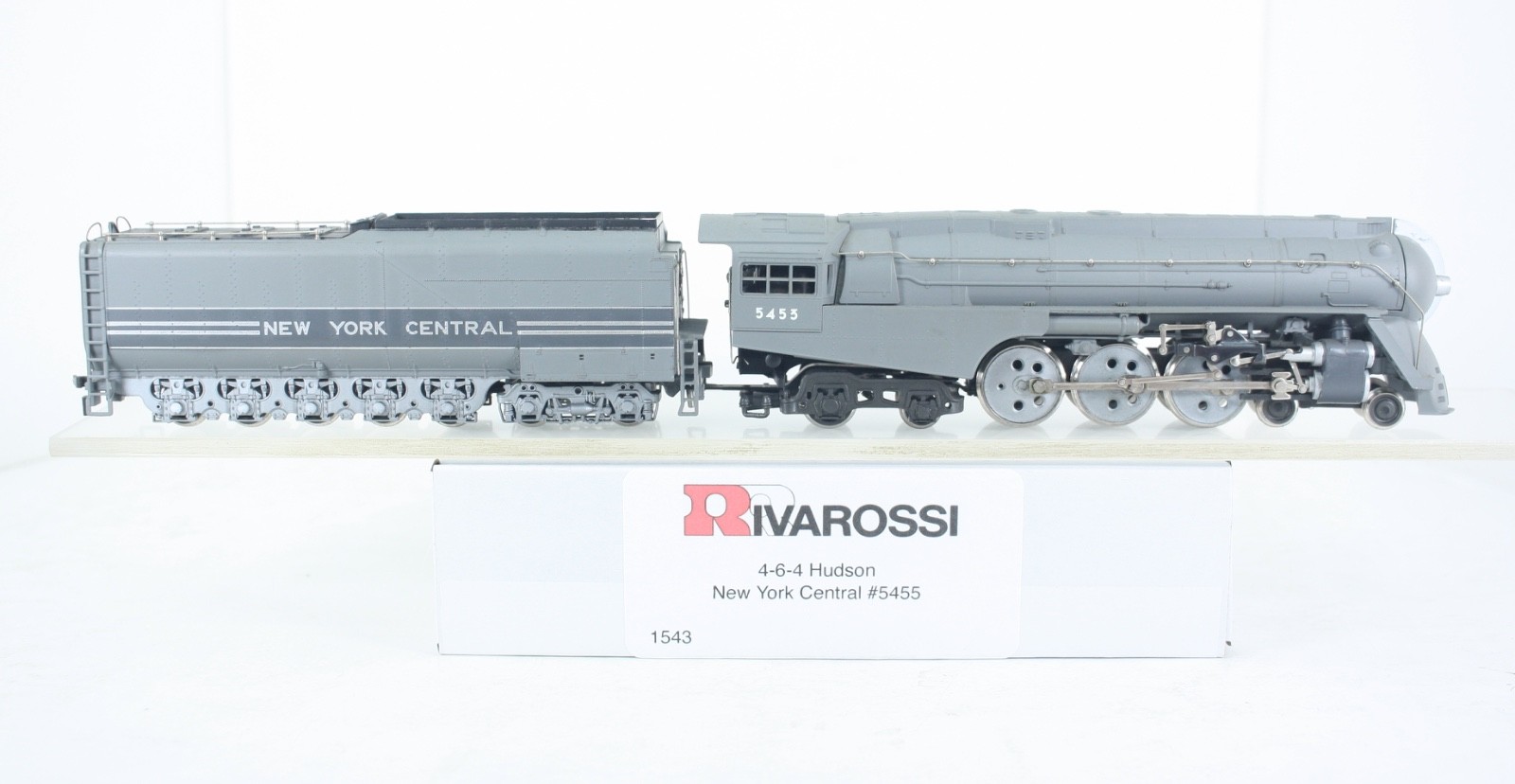 HO Scale Rivarossi 1543 New York Central Streamlined 4-6-4 Dreyfuss Hudson