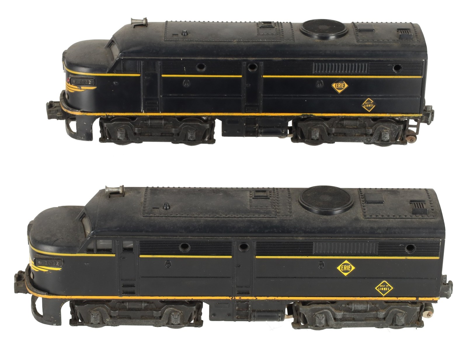 Lionel 2032 Vintage O Erie Alco AA Diesel Locomotive Set