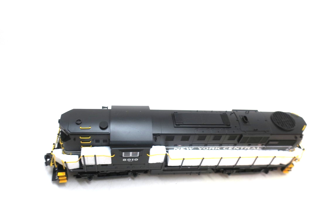 Lionel 6-18598 O Gauge New York Central RS-11 Diesel Locomotive w/TMCC #8010