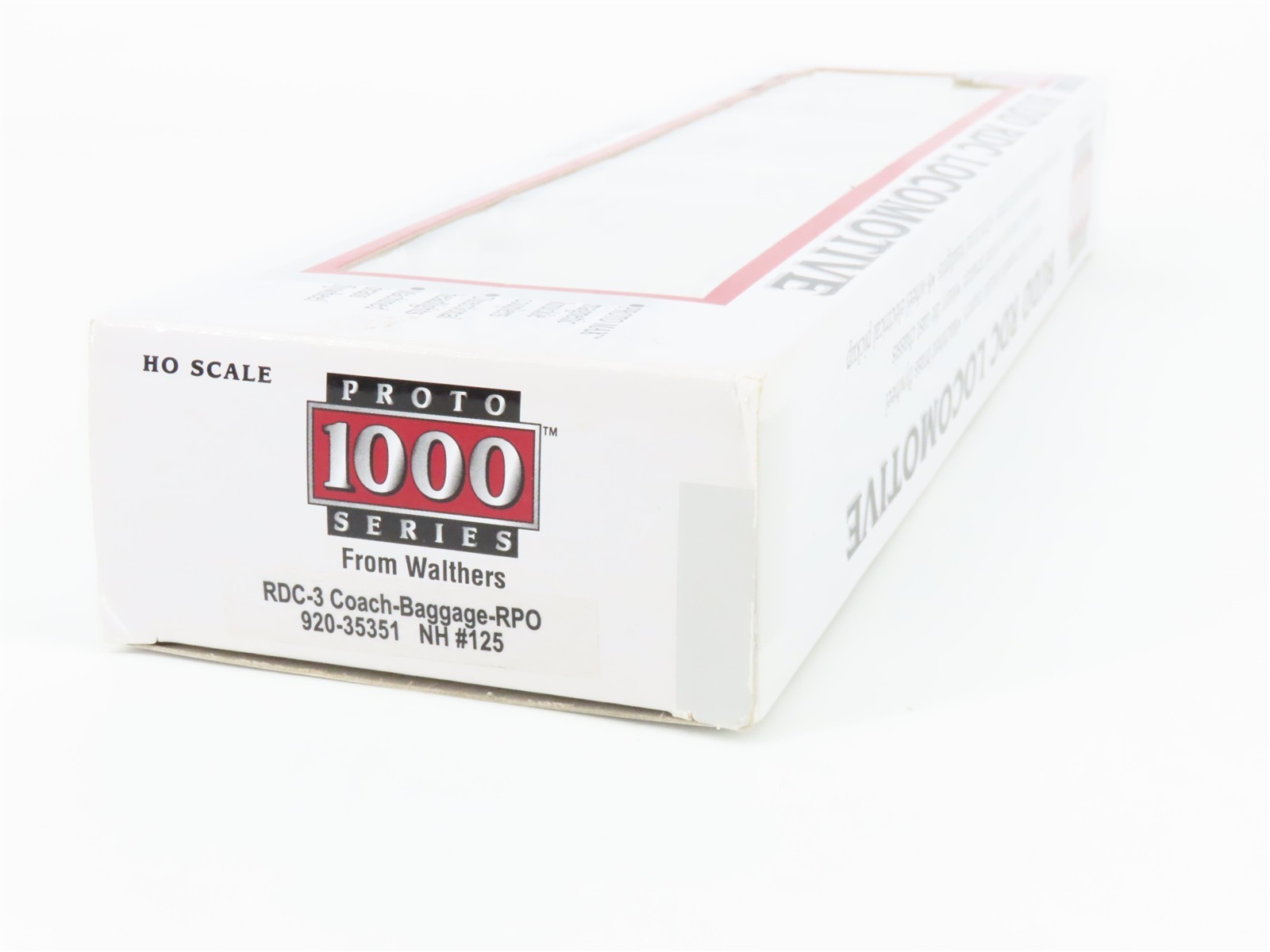 HO Scale Proto 1000 920-35351 NH New Haven RDC-3 Diesel Railcar #125
