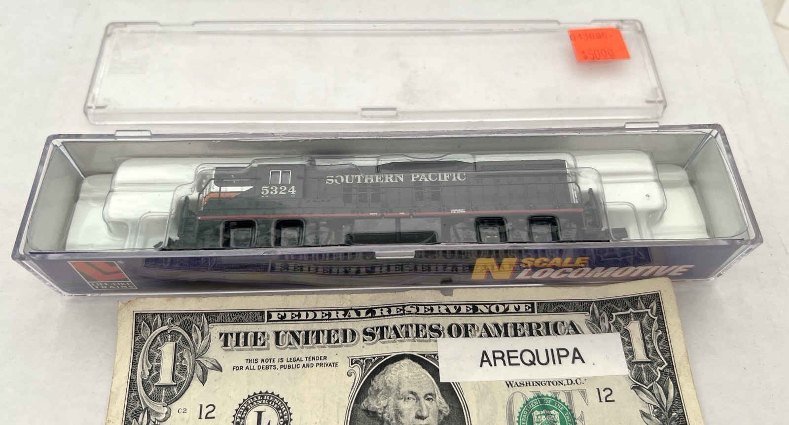 N Scale Life-Like 7729 EMD SD 7 SP Locomotive Black Widow #5324 (Tested) Engine